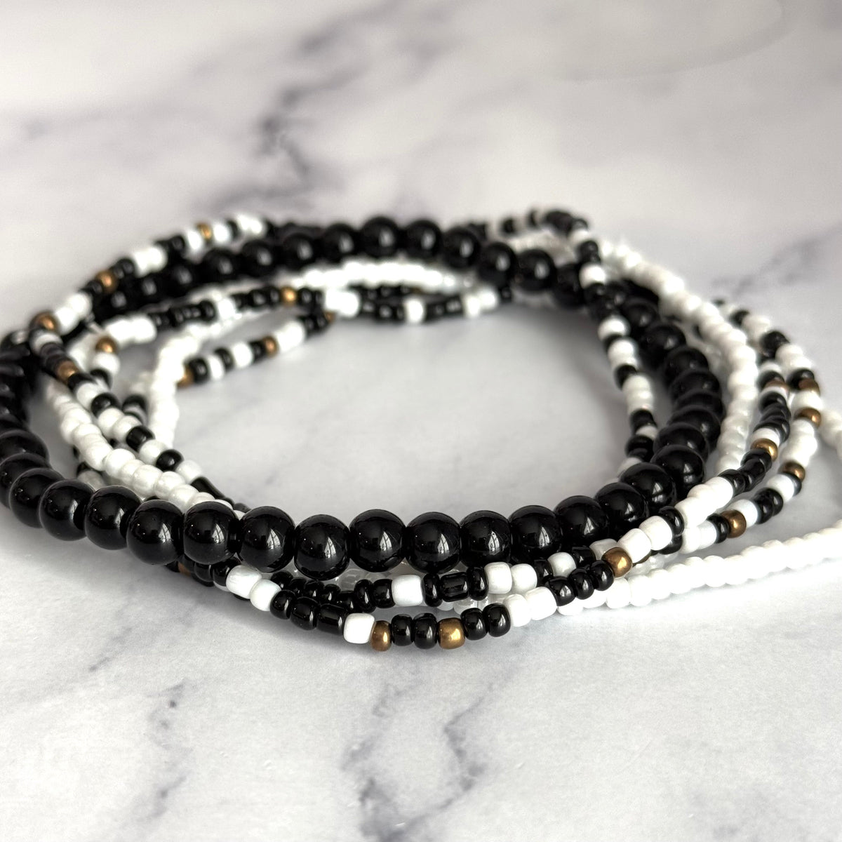 Black & White Tumbler Bracelet Stack -fits 30-40oz - Michaela's Outdoors